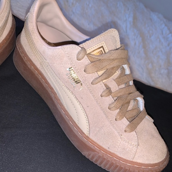 Puma Shoes - Puma tan suede sneakers shoes